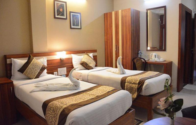 Hotel Eden Roc Bhubaneswar Ngoại thất bức ảnh